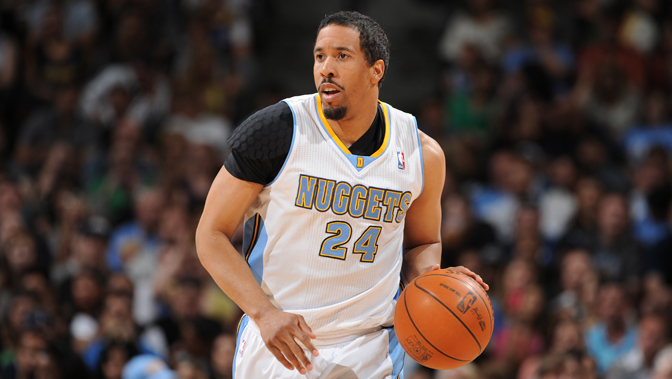 四的强队 四的强队